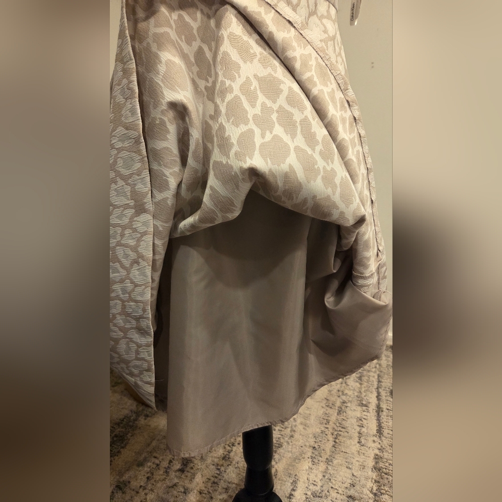 Calvin Klein Sleeveless V-Neck A-Line Dress in Light Beige Pattern Size 6 - Picture 11 of 16
